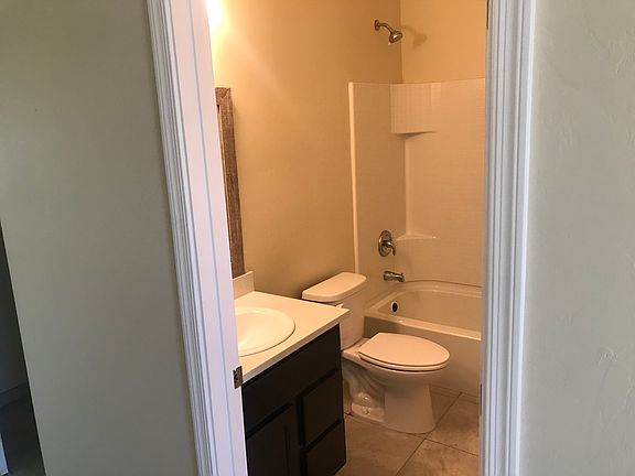 2nd image of 351 W Veterans Blvd