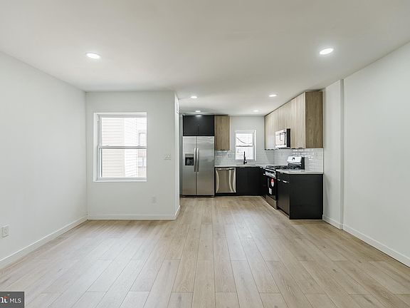 5th image of 7003 Cedar Park Ave