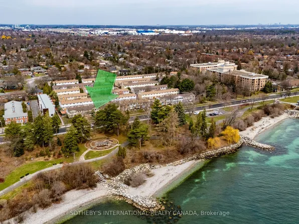 5475 Lakeshore Rd #113, Burlington, ON L7L 1E1