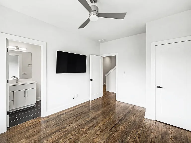 1814 Wedgewood Ave — Photo 22
