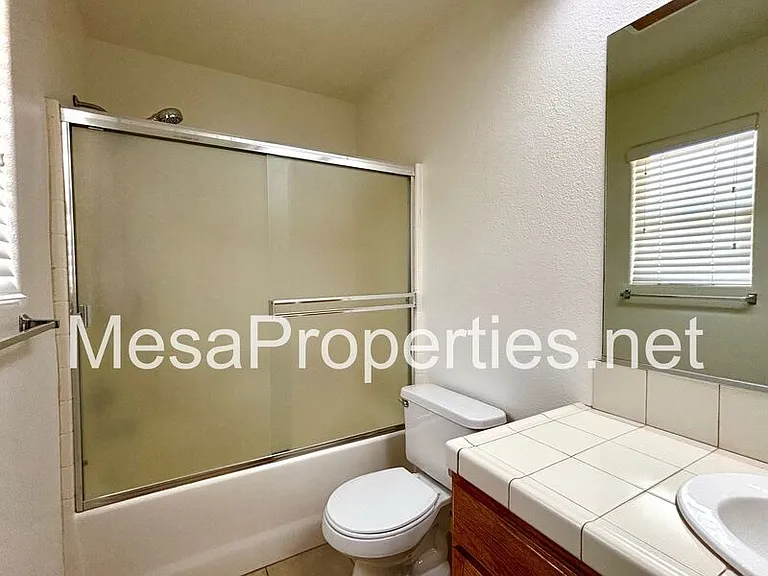 16653 Sholic St — Photo 20