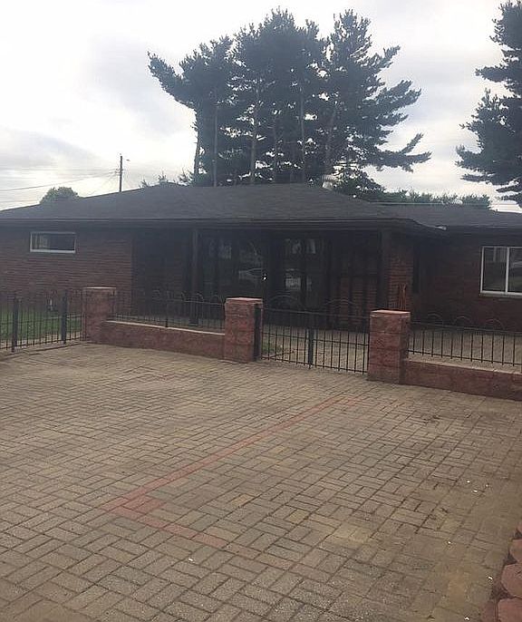 1st image of 118 Billie Joy Dr