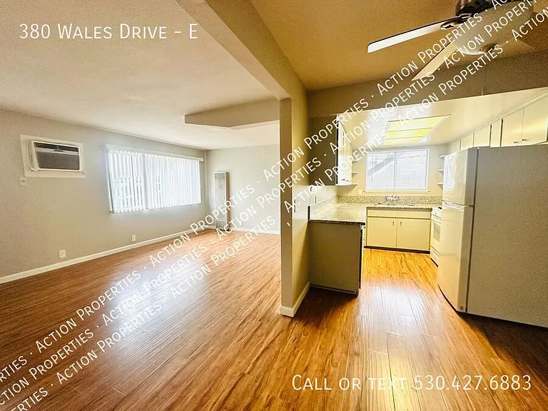380 Wales Dr #E — Photo 9