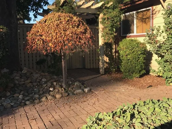 718 Pueblo Ave APT 7, Napa, CA 94558