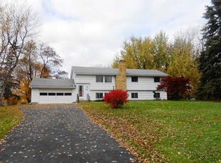 1865 Middle Rd, Rush, NY 14543