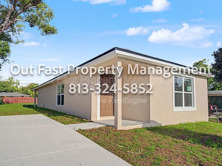 1803 Venus St — Photo 1
