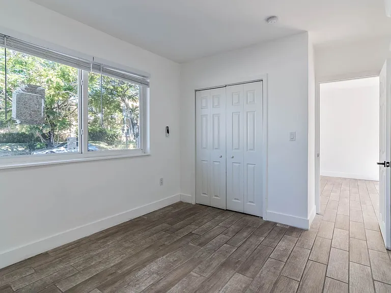 2190 SW 14th Ter — Photo 29