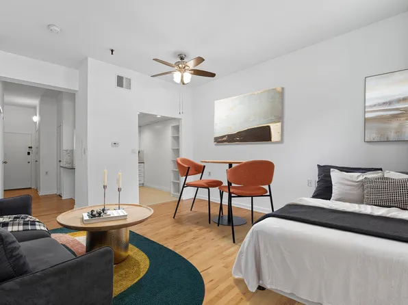 227 Christopher Columbus Drive image 2 of 20