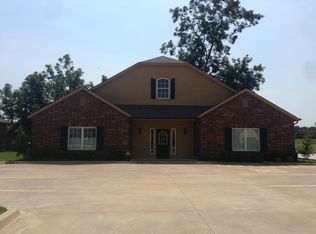 1914 W C St, Jenks, OK 74037