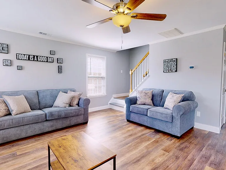 11239 Walland Ln — Photo 51