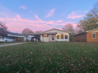 2615 Lafayette Ave, Columbus, IN 47201
