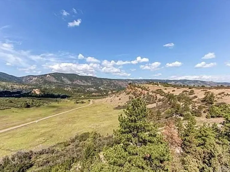 4555 Sentinel Rock — Photo 4
