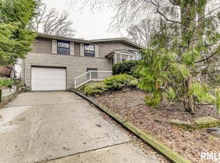 1640 W Governor St, Springfield, IL 62704