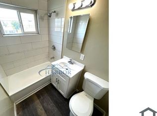 1388 Martin Luther King Jr Ave #10, Long Beach, CA 90813