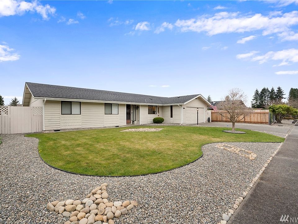 1st image of 130 Sunnyside Dr