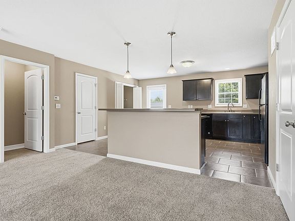 5th image of 1818 Glenbridge Rd