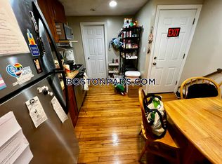 12 Shepherd Ave #1, Boston, MA 02115