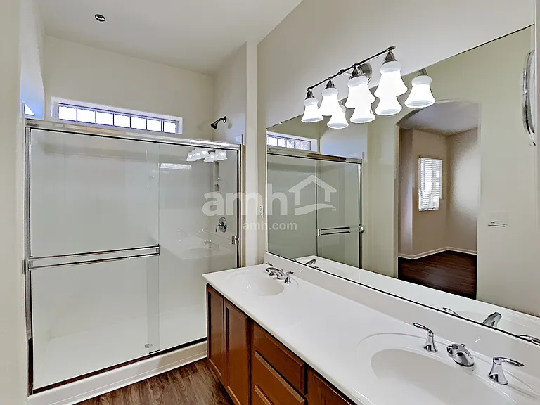 20025 N 20th St #115 — Photo 10