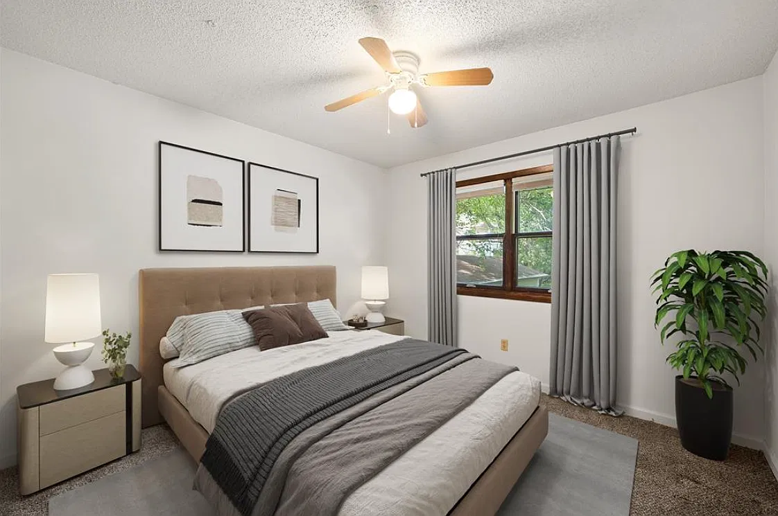 2 bed, 952 sqft, $1,195 — Photo 4