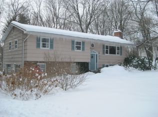 5 Ullman Ter, Monsey, NY 10952