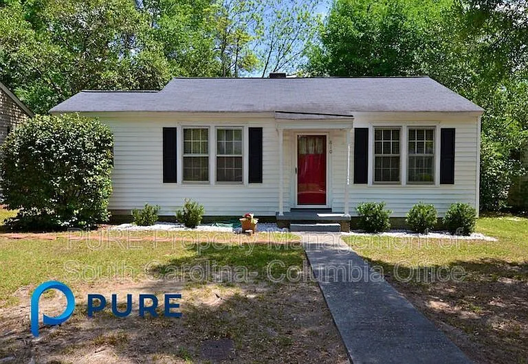 810 Hemphill St — Photo 1