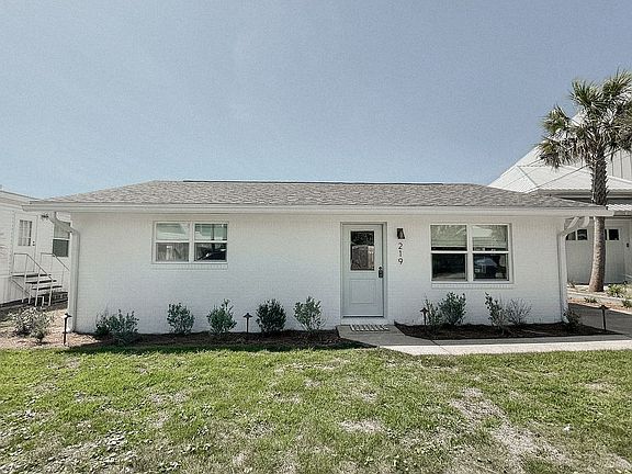 2nd image of 219 Casa Pl