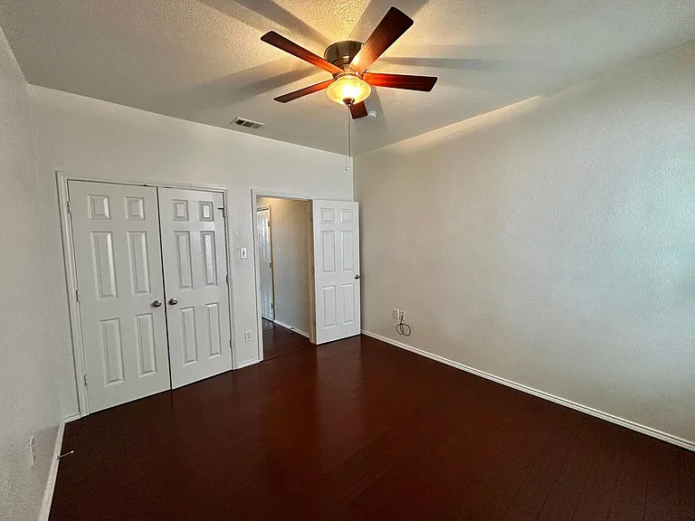 5837 Fantail Dr — Photo 12