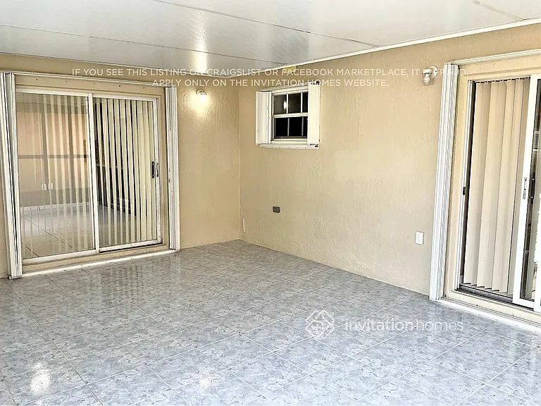 15445 SW 138th Ave — Photo 9