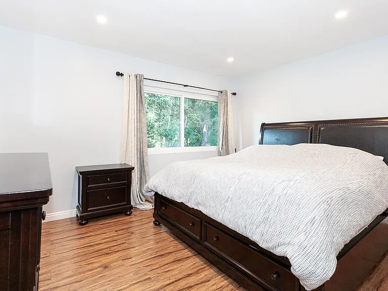 708 W Sierra Madre Blvd #37 — Photo 11