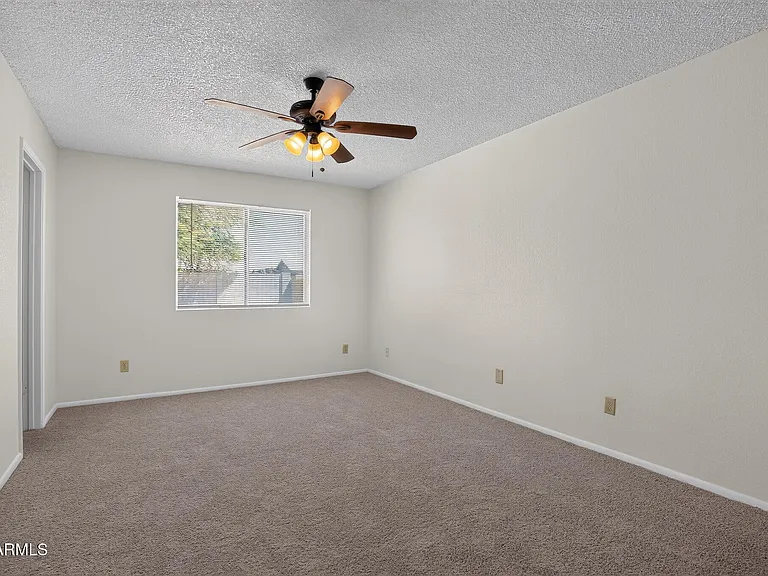6320 W Carol Ave — Photo 8