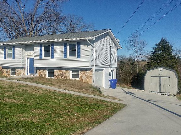 2nd image of 705 Crestwood Dr