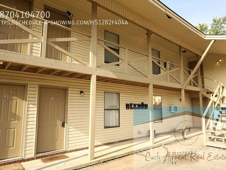 113 N Rogers St #3 — Photo 1