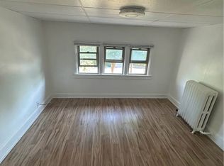 910 2nd St NW #2, Rochester, MN 55901