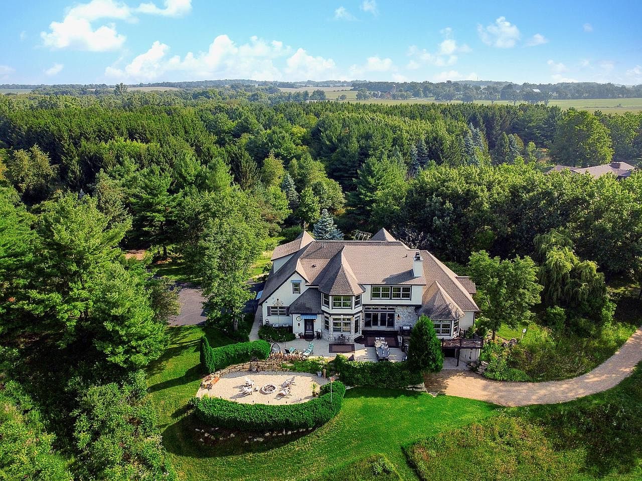 W5003 Cobblestone ROAD, Walworth, WI 53184 MLS 1847764 Zillow