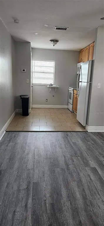 1 bed, 1.0 bath, 550 sqft, $1,400 — Photo 4