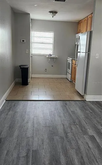 205 W Amelia Ave #A — Photo 4