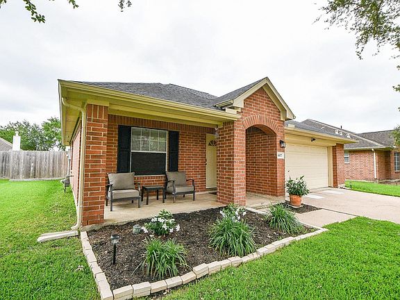 4th image of 4107 Merlet Dr