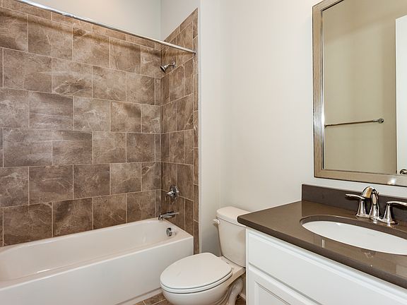 008_ First Floor Full Bathroom