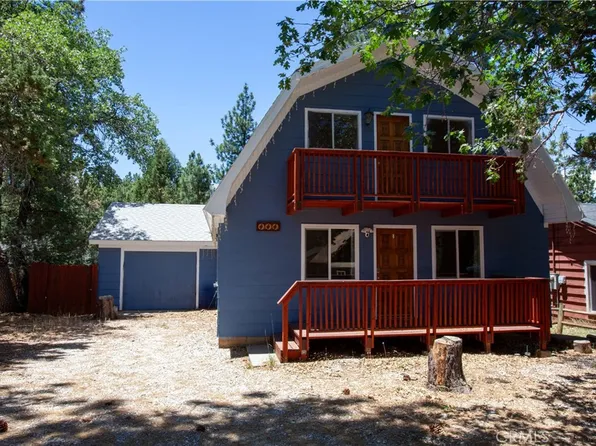 444 Sunset Ln, Sugarloaf, CA 92386