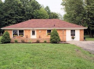 3674 Oakwood Dr, Amelia, OH 45102