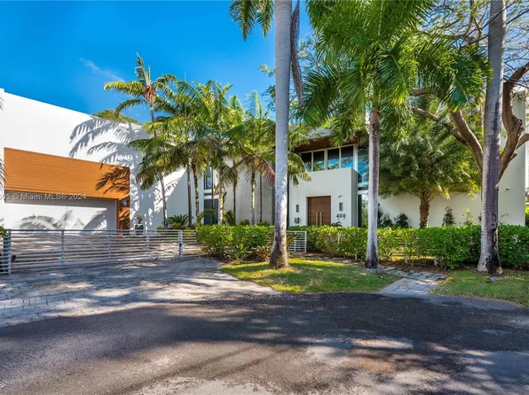 400 Tamarind Dr, Hallandale Beach, FL 33009