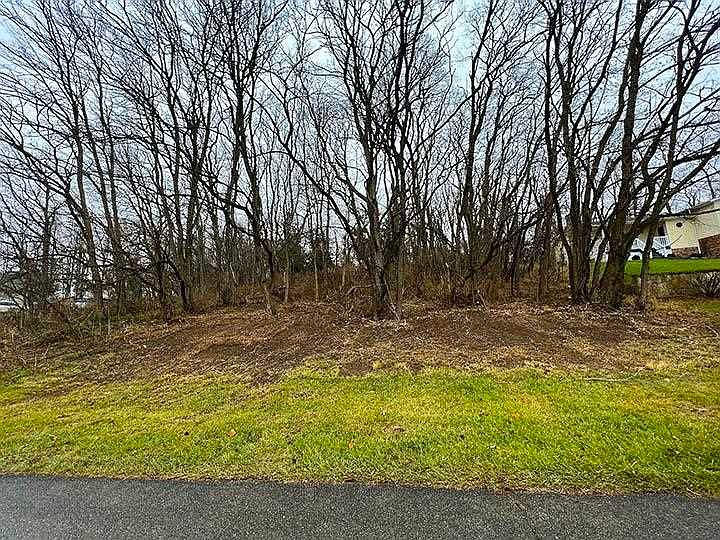 2nd image of LOT 7 Major Dr