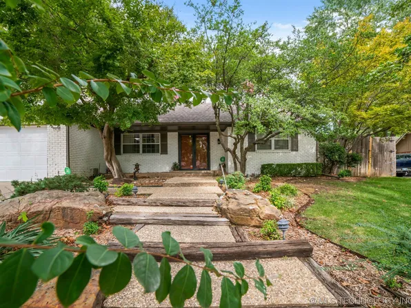 7419 E 67th Pl, Tulsa, OK 74133
