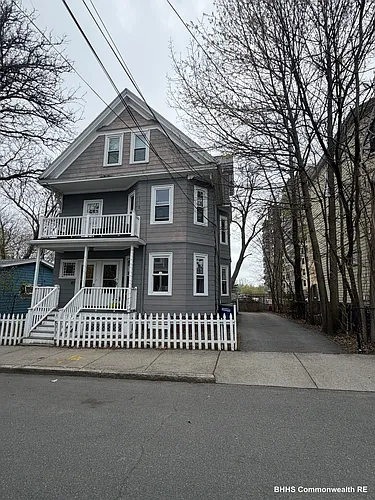 45 Waterhouse St #1 Photo 1