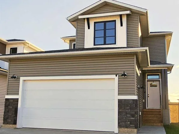 13402 E 105th St, Grande Prairie, AB T8X 0W4