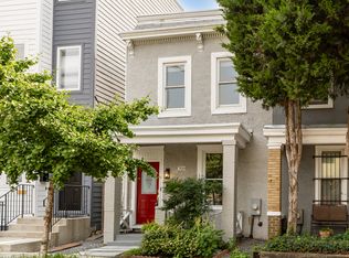 709 16th St NE, Washington, DC 20002