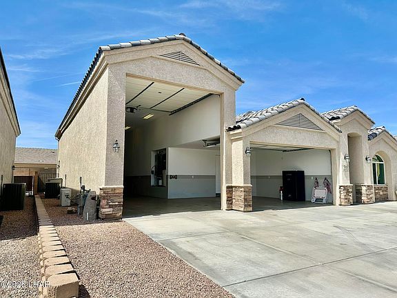 5th image of 1737 E Alder Cir