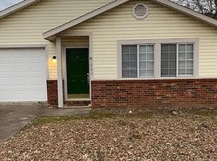 1706 N Noelle Ave, Fayetteville, AR 72703