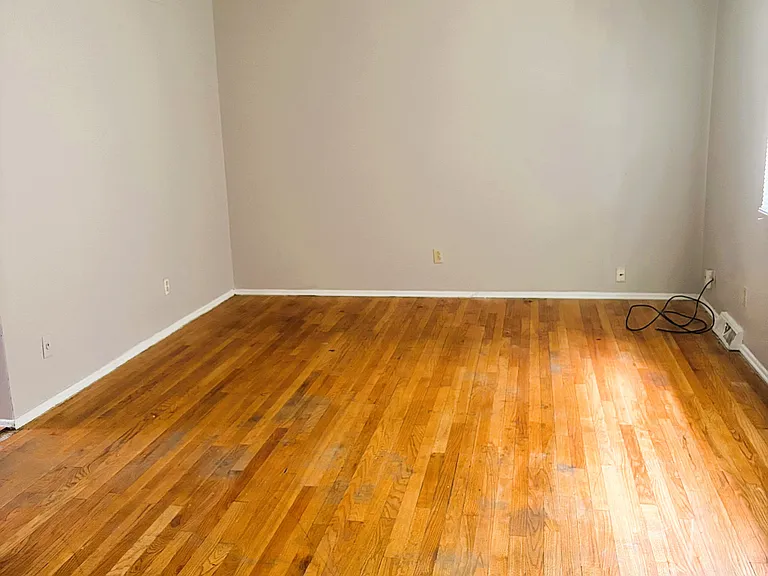 2160-2180 Thurmont Rd #2 — Photo 7