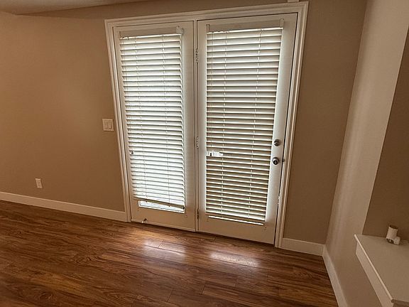 3rd image of 6157 S Impressions Dr